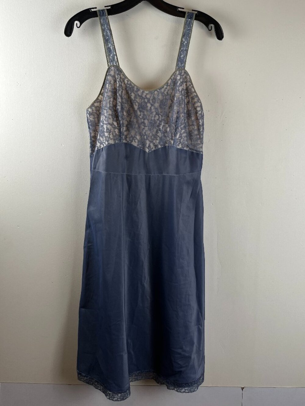 Vintage Barbizon  Gray "Dress-Mate" Full Slip Dress